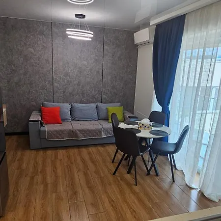 N&a Promenada Apartament *